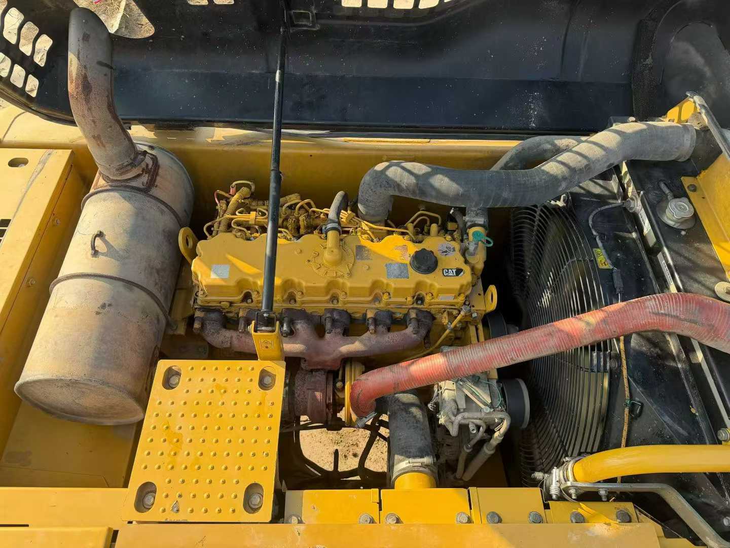 Used Caterpillar 330L Excavator 2018 Model / 5