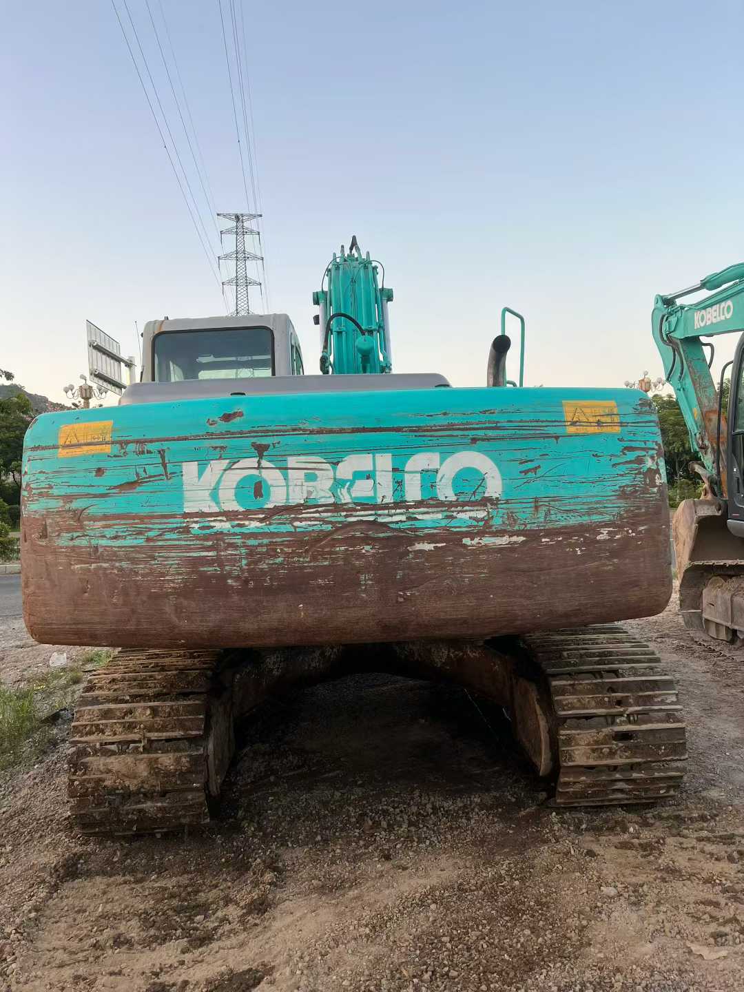 Buy Kobelco SK200-9 Used Excavator / 9 Used Kobelco SK200-9 Excavator 2016 Model / 9