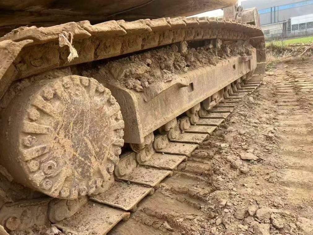 Used Caterpillar 320D Excavator 2011 Model / 4