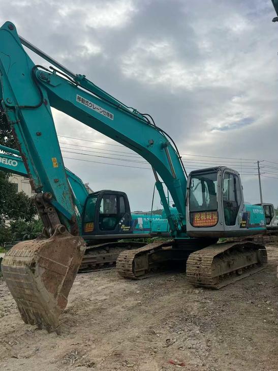 Buy Kobelco SK200-9 Used Excavator / 1