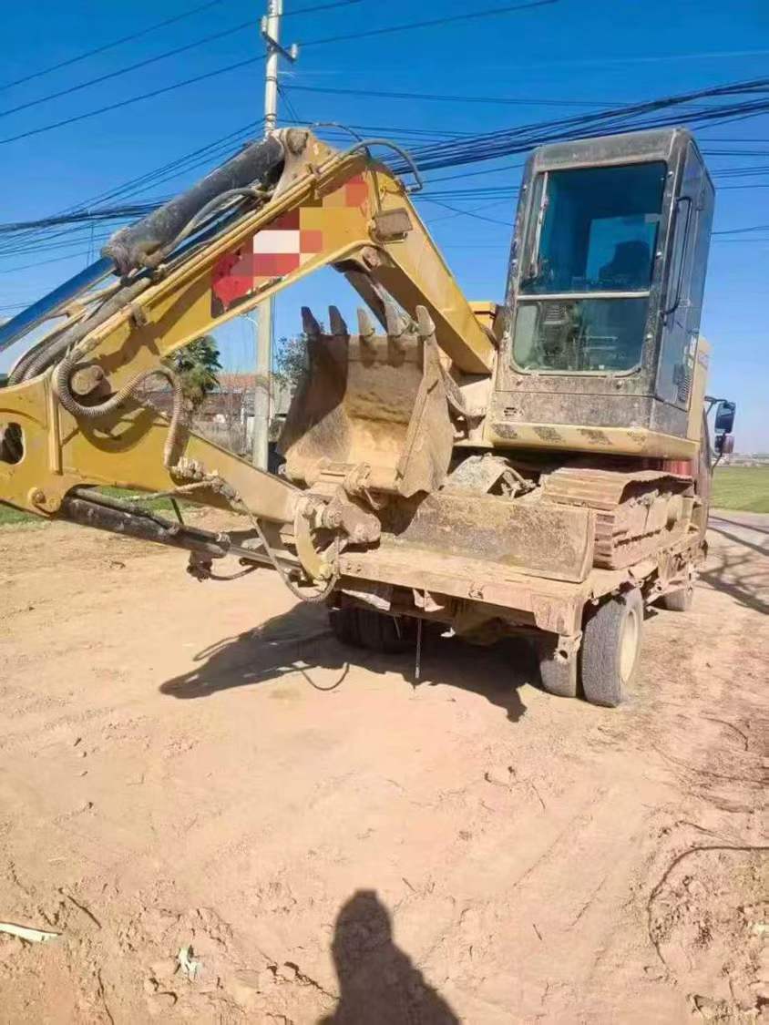 Used Caterpillar 305.5 Excavator 2016 Model / 6