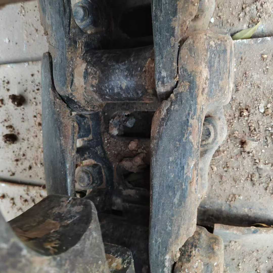 Used Komatsu PC210 Excavator 2016 Model / 8