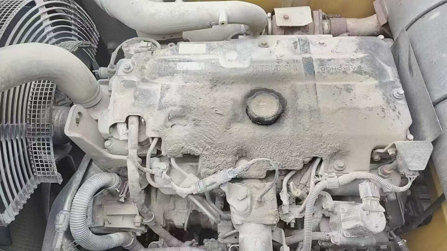 Used Sany SY215ACE Excavator 2017 Model / 7