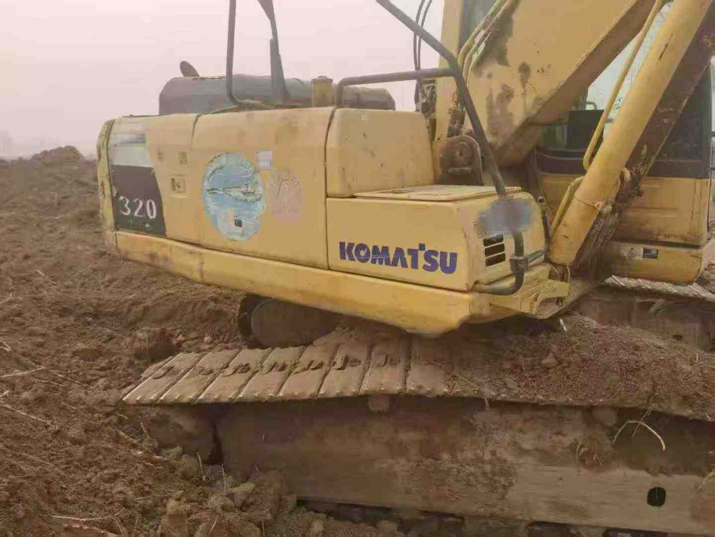 Used Komatsu PC200 Excavator 2016 Model / 2