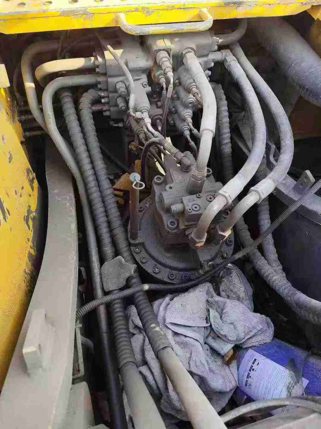 Used Volvo EC290 Excavator 2013 Model / 7