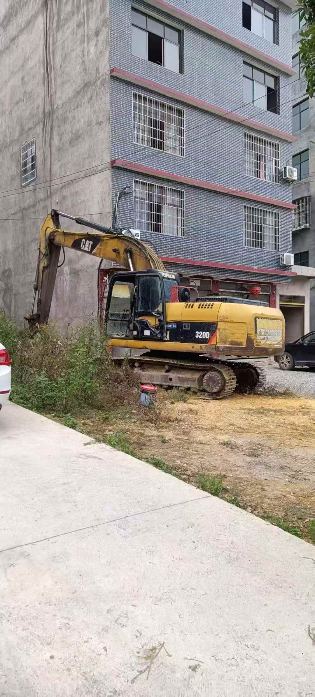 Used Caterpillar 320D Excavator 2016 Model / 3