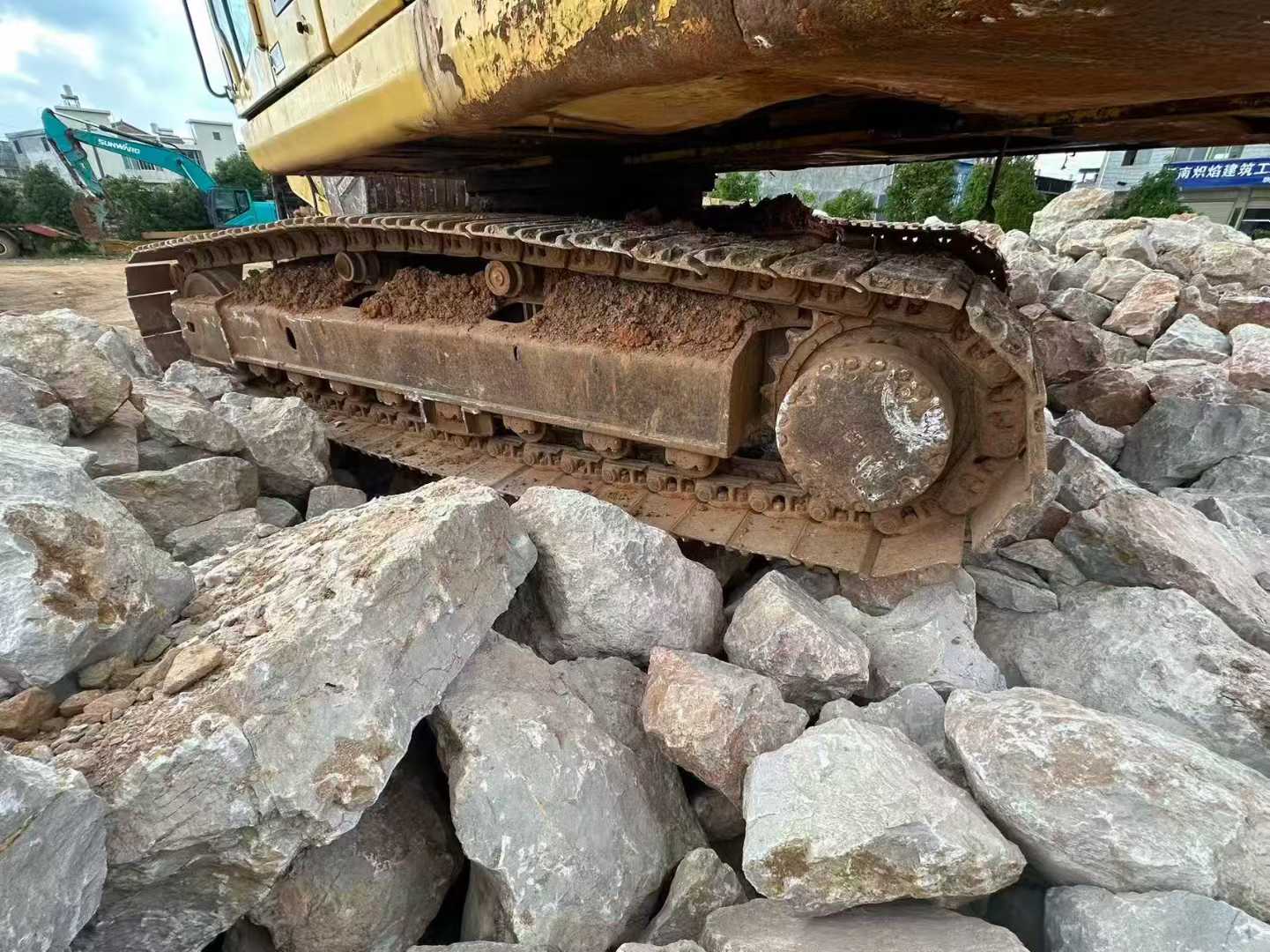 Used Komatsu PC220-8 Excavator 2016 Model / 2