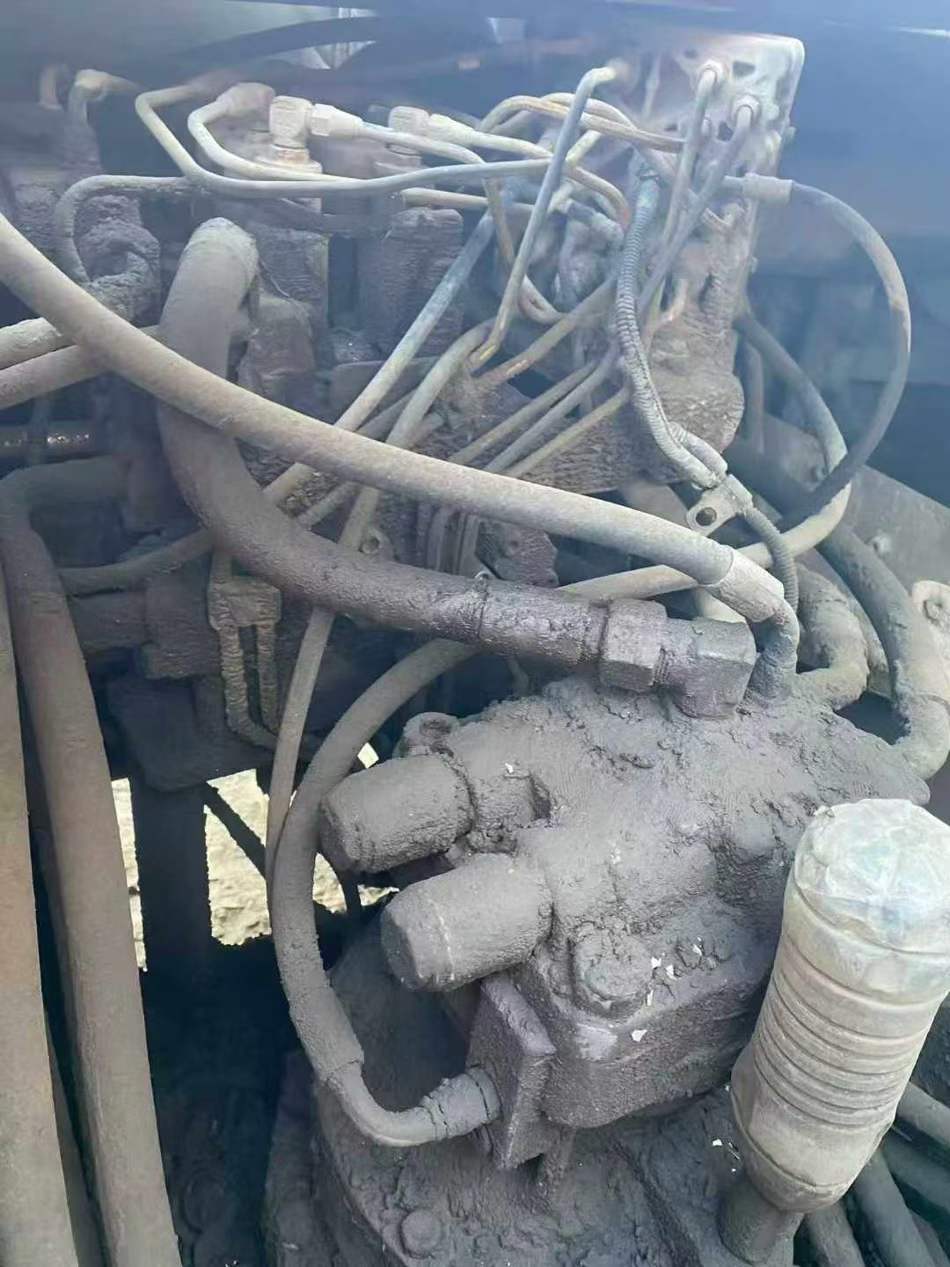 Used Hitachi ZAXIS200 Excavator 2016 Model / 6