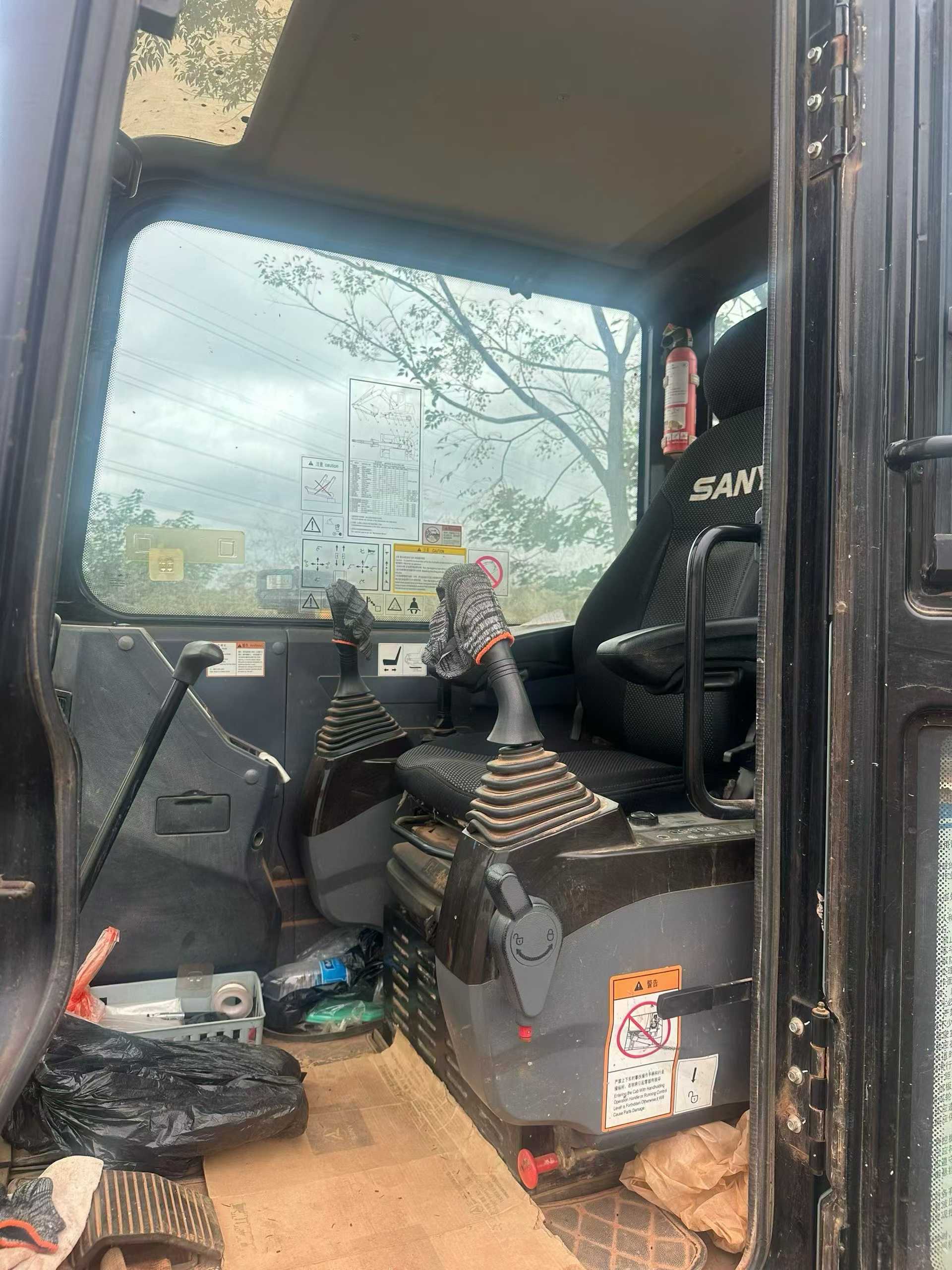 Used Sany SY55 Excavator 2020 Model / 7