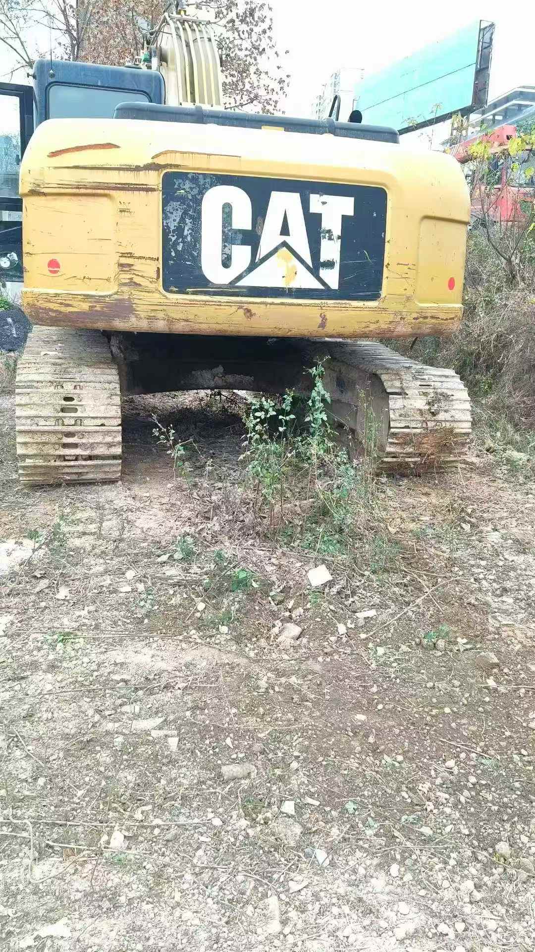 Used Caterpillar 323DL Excavator 2011 Model / 3