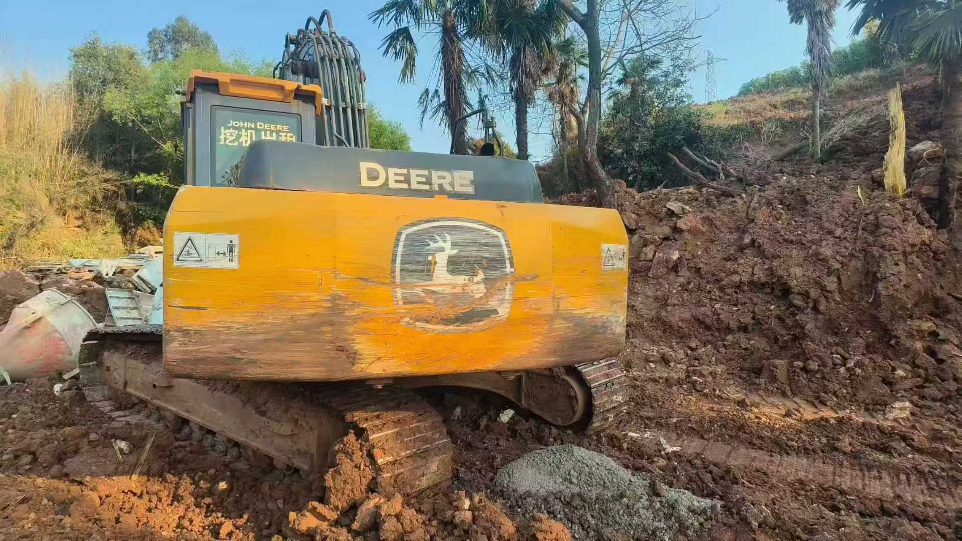 Used JohnDeere E210 Excavator 2016 Model / 3