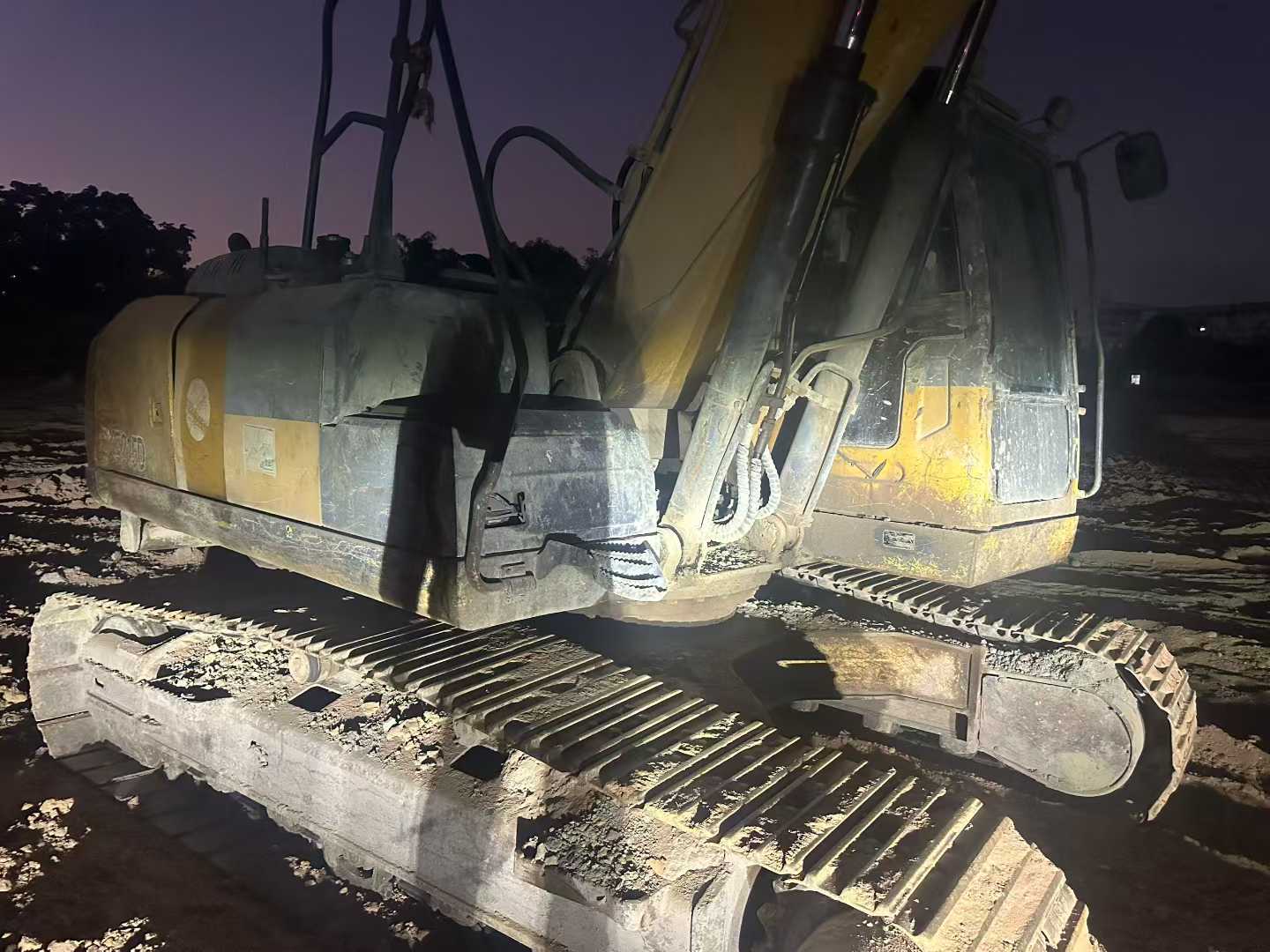 Used XCMG LW200 Excavator 2017 Model / 3