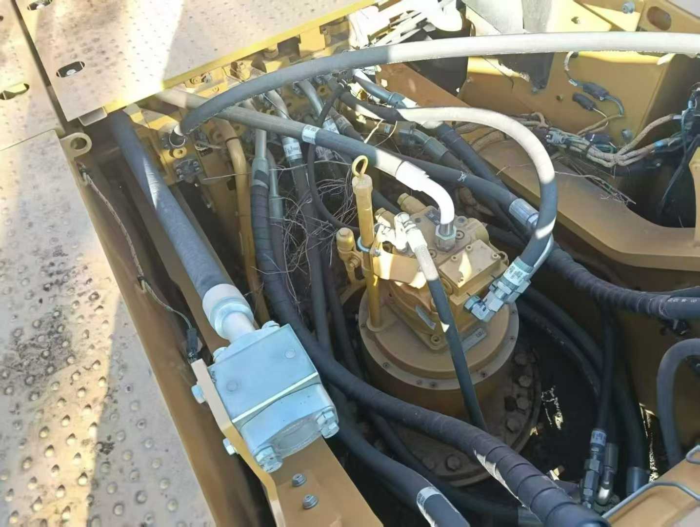 Used Caterpillar CT20 Excavator 2021 Model / 6