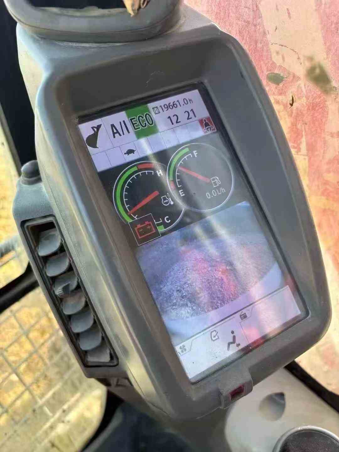 Used Hitachi ZX60-5A Excavator 2016 Model / 3