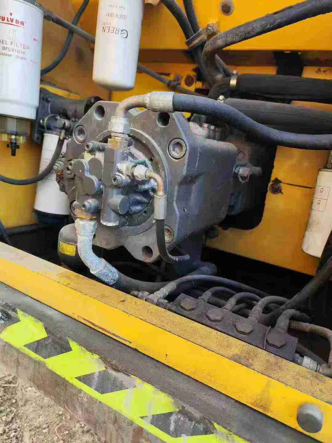 Used Volvo EC290 Excavator 2013 Model / 5