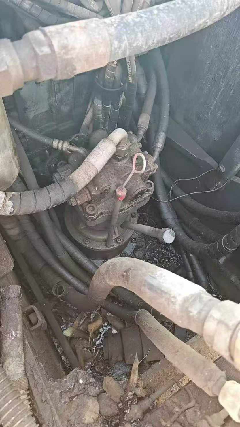 Used Hitachi ZX130-5A Excavator 2017 Model / 7