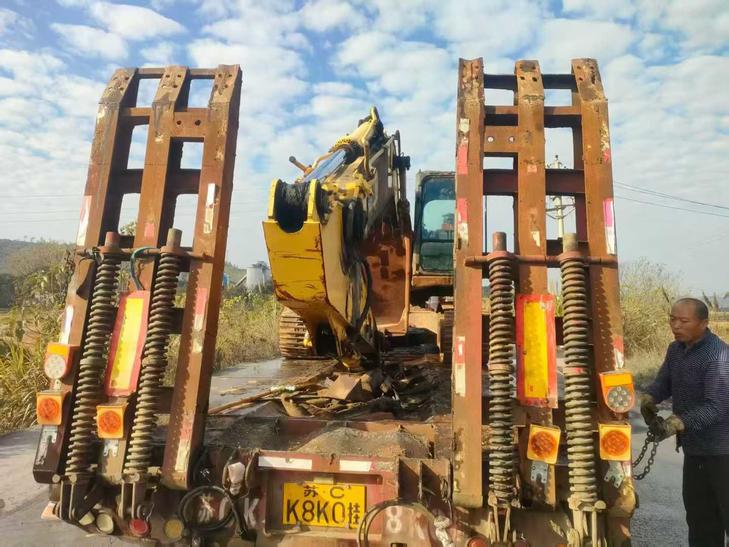 Buy Sumitomo SH210-6 Used Excavator / 1