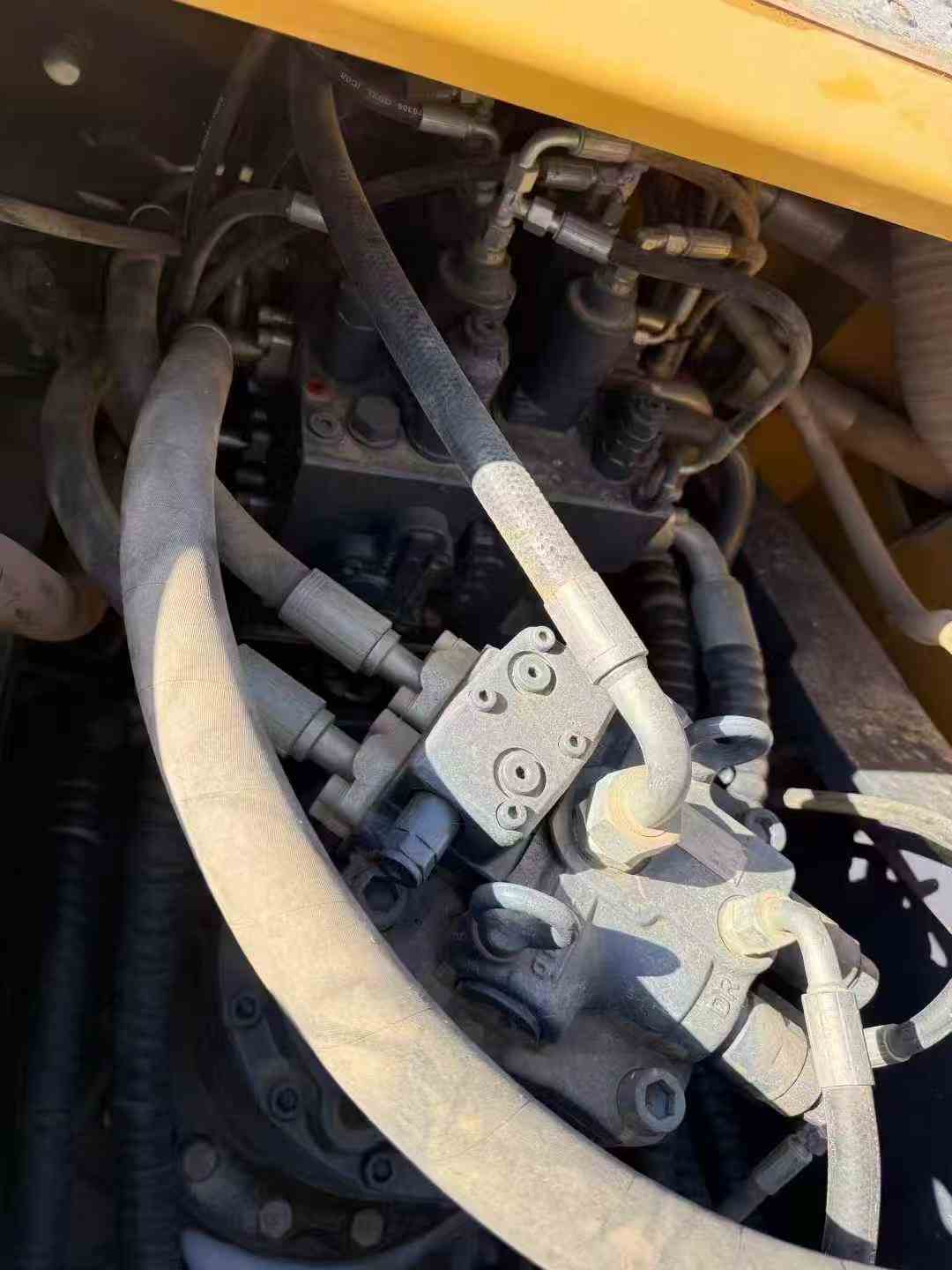 Used XCMG XE245GH Excavator 2022 Model / 6