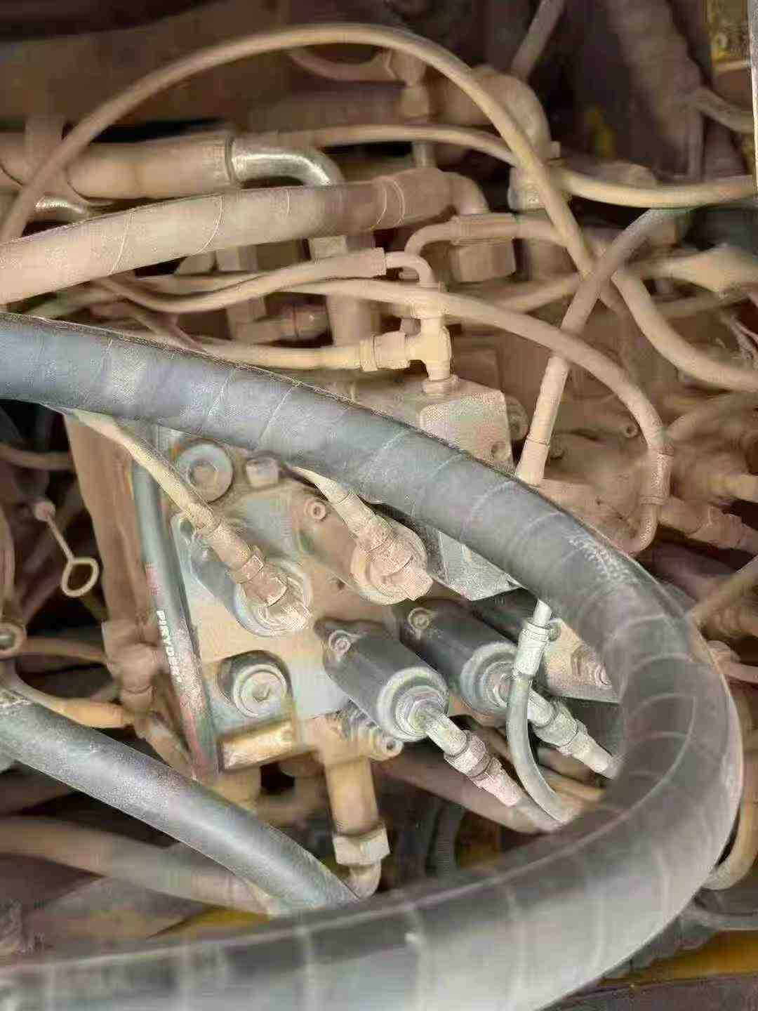 Used Hyundai HW150 Excavator 2016 Model / 7