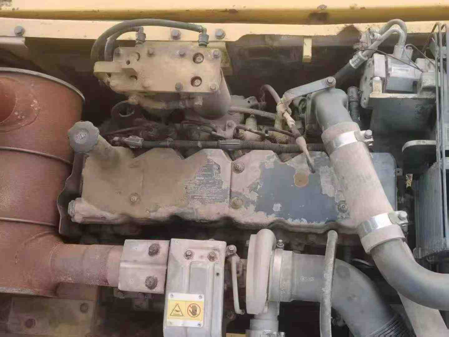 Used Komatsu PC200 Excavator 2016 Model / 5