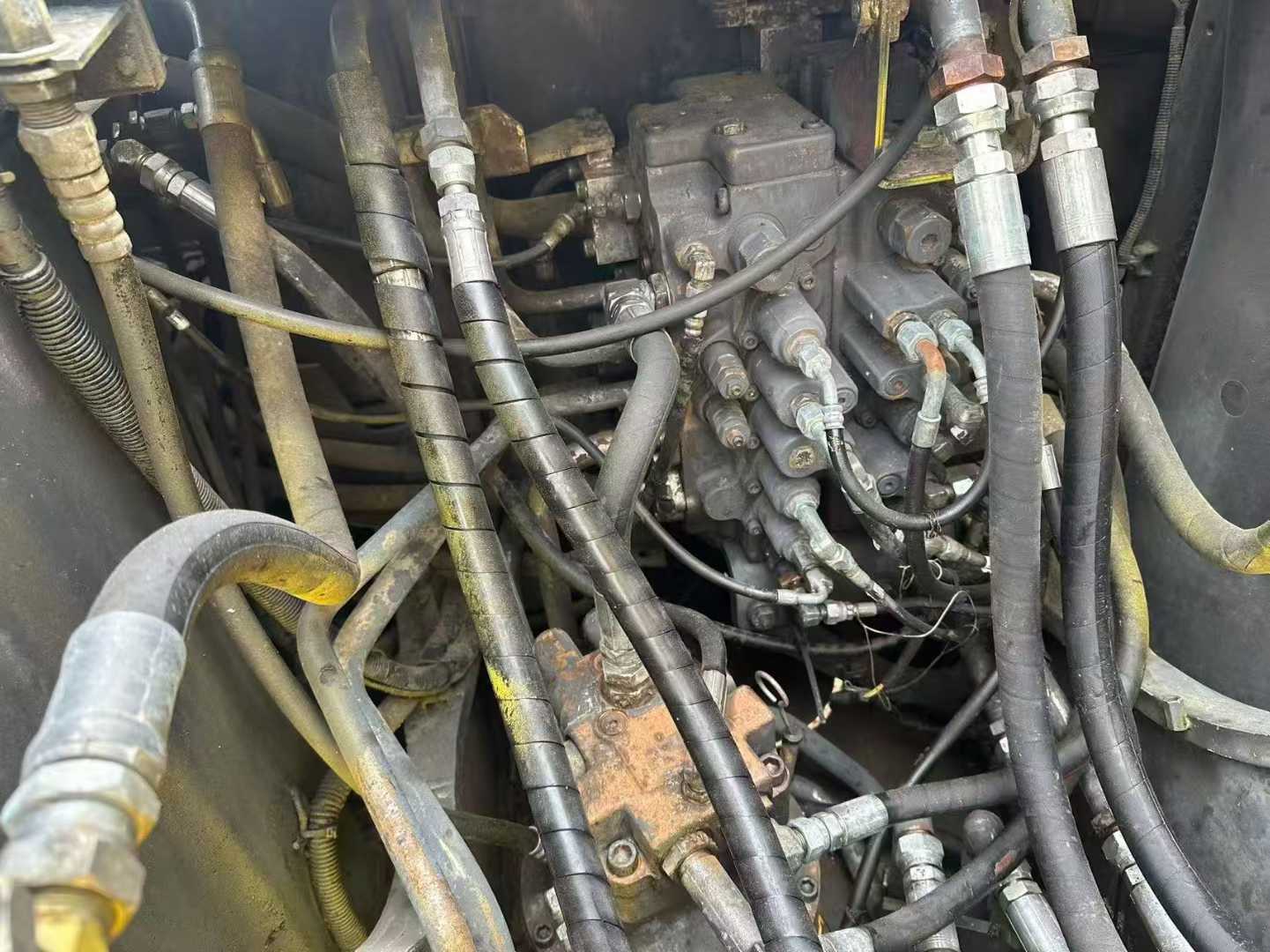 Used Sumitomo SH130-5 Excavator 2014 Model / 6