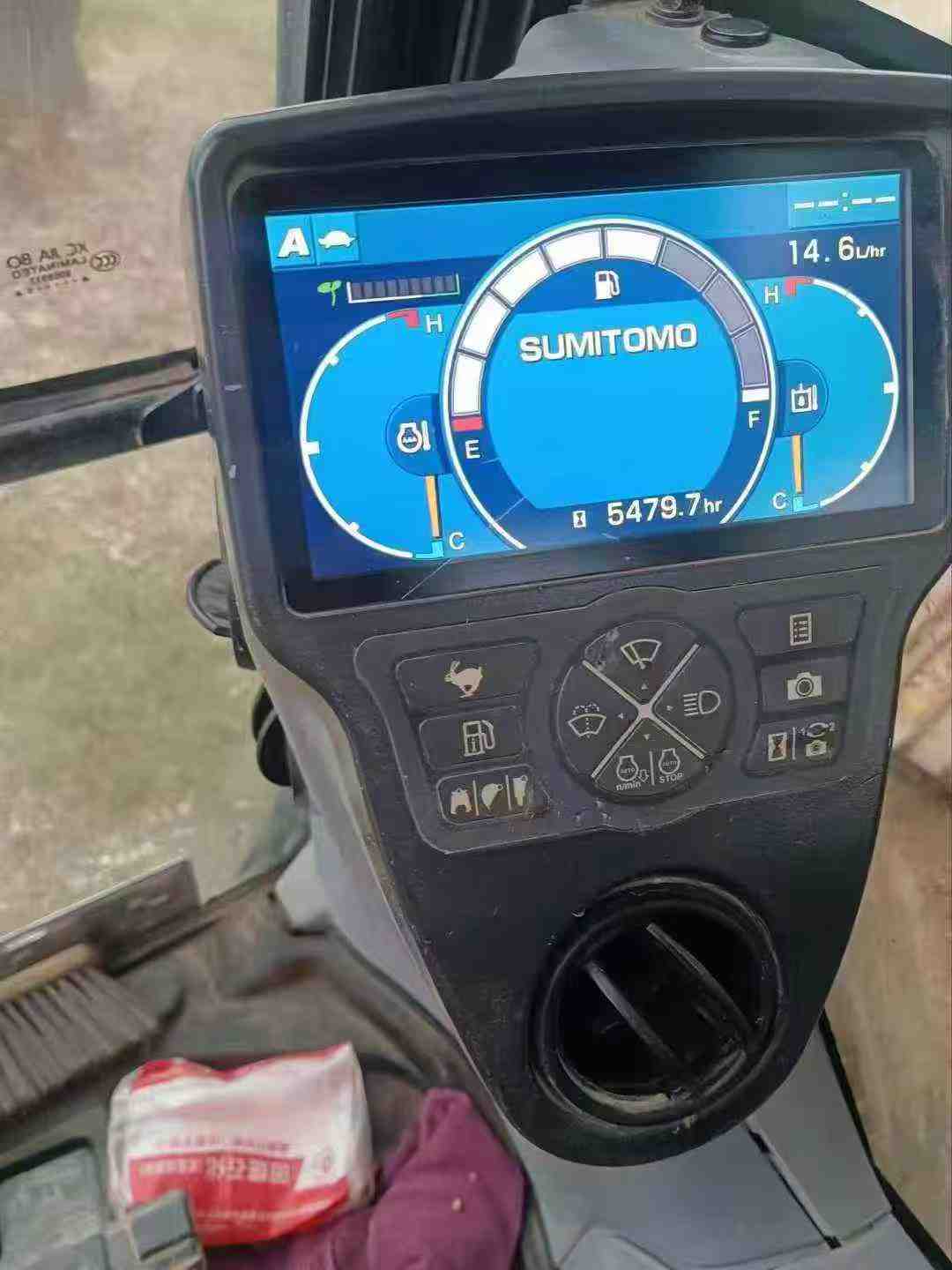 Used Sumitomo SH210-5 Excavator 2018 Model / 9