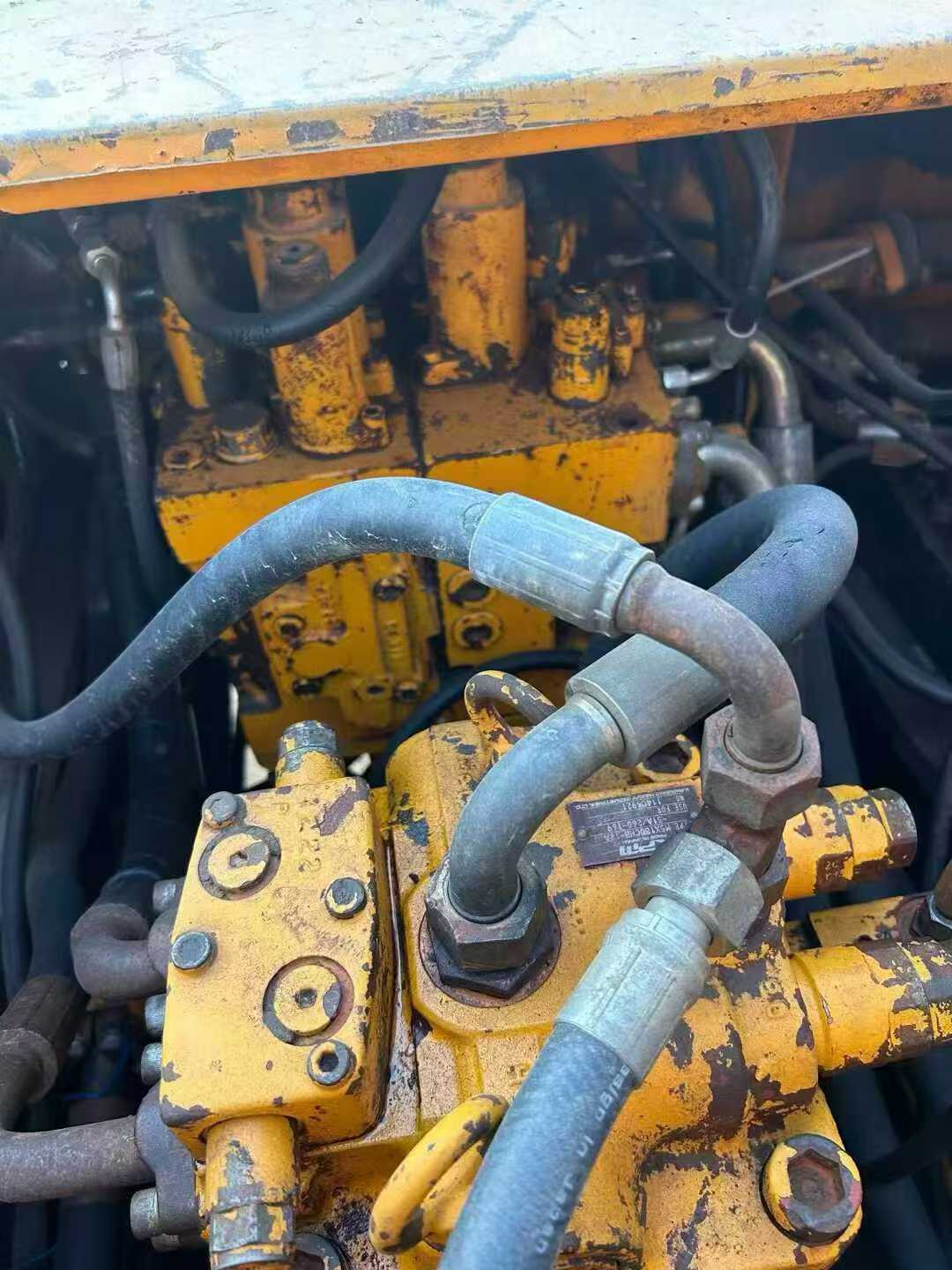 Used Sany SY215W Excavator 2016 Model / 6