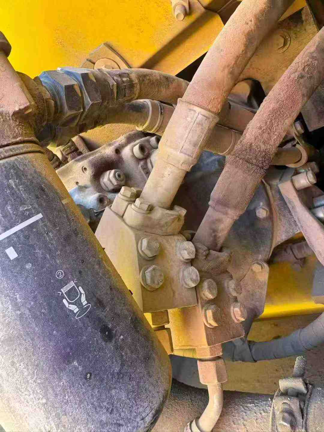 Used Komatsu PC200 Excavator 2018 Model / 5