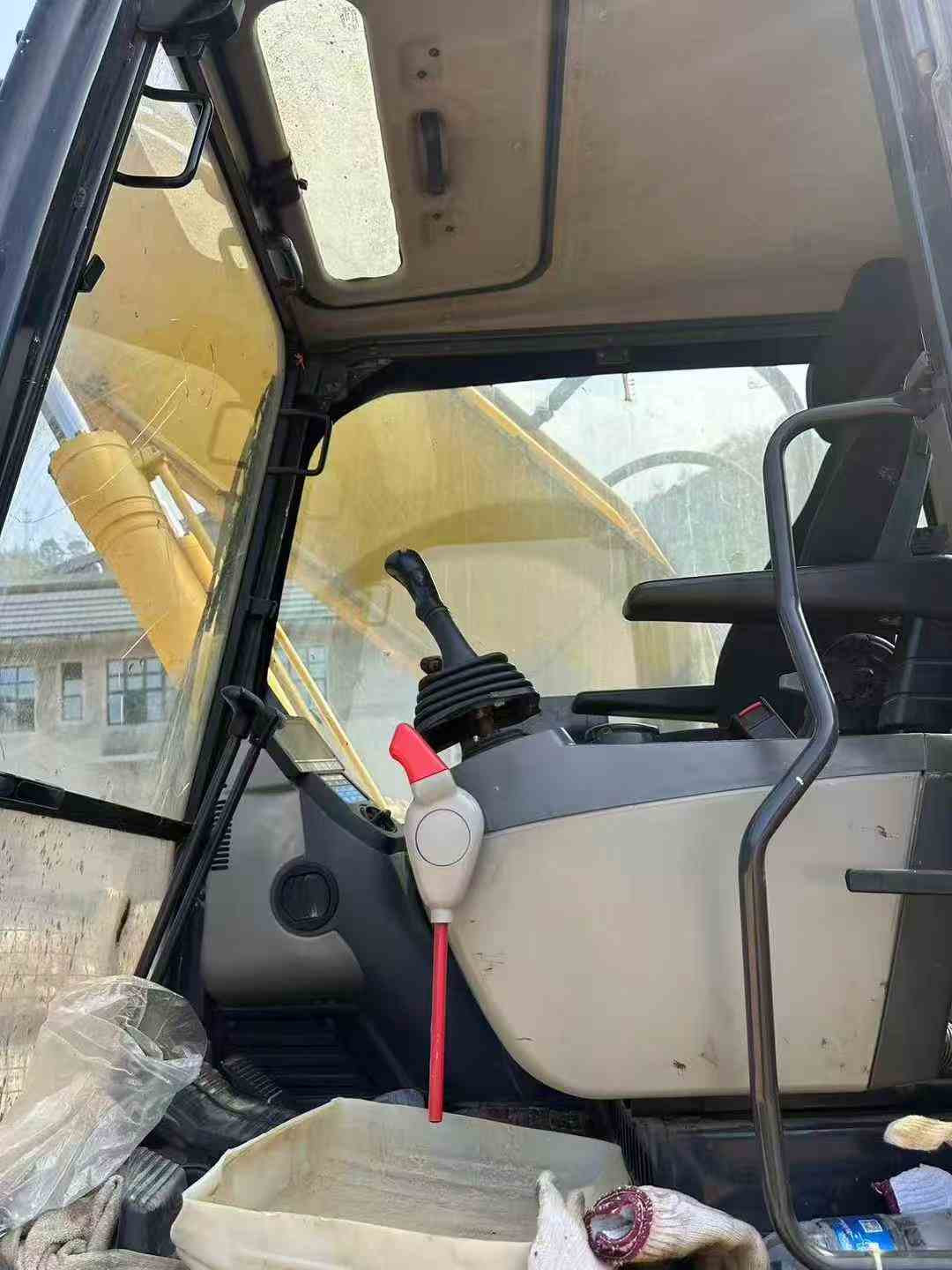 Used Komatsu PC220 Excavator 2019 Model / 6