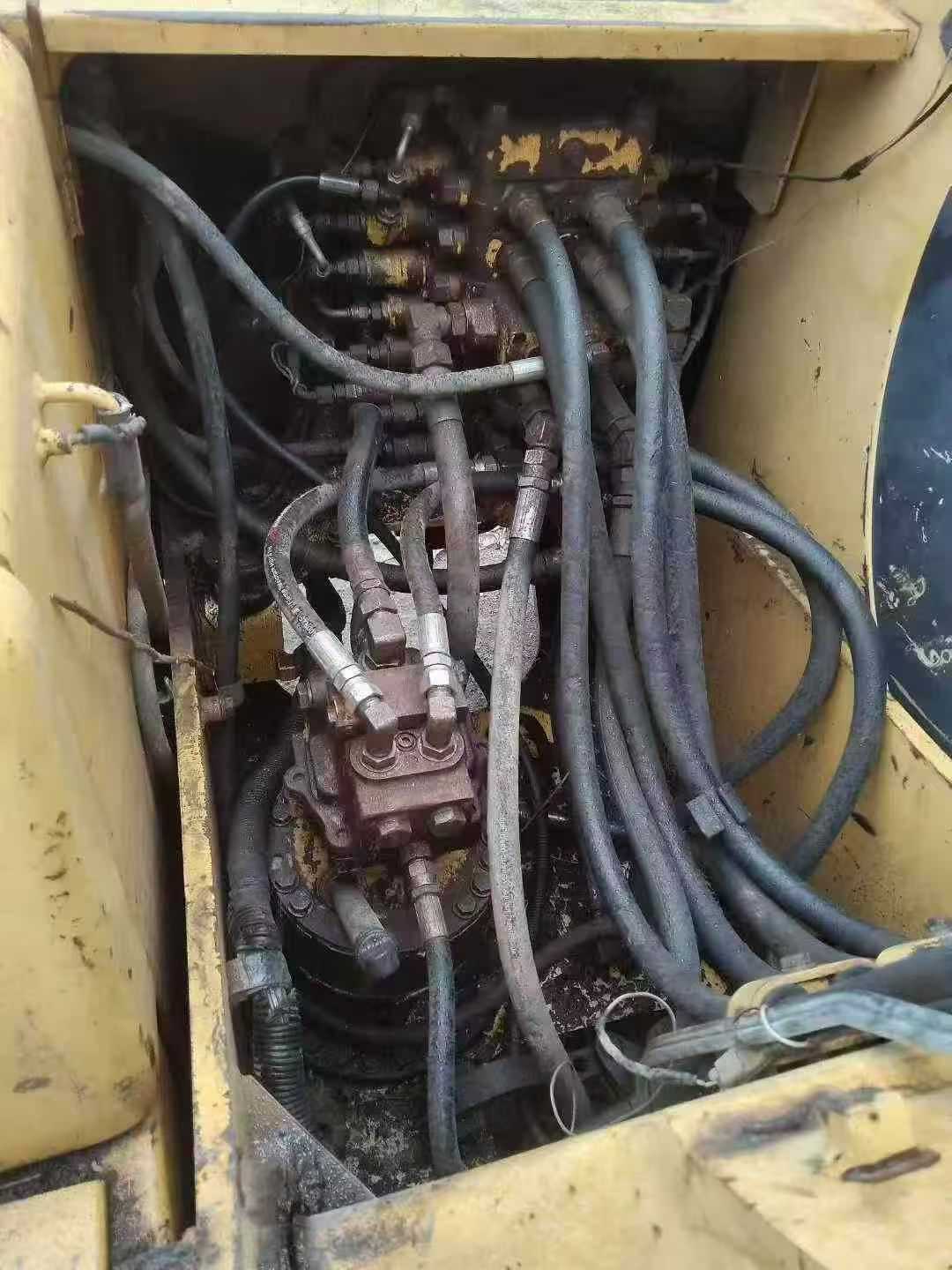 Used Komatsu PC120-6E Excavator 2016 Model / 4