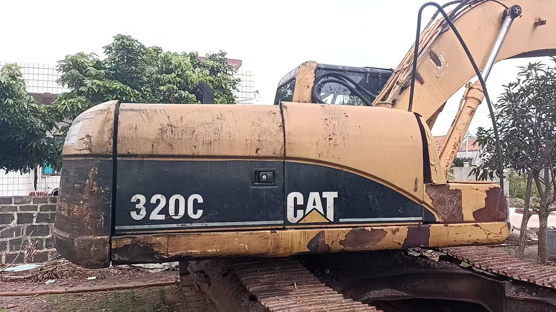 Used Caterpillar 320C Excavator 2016 Model / 2