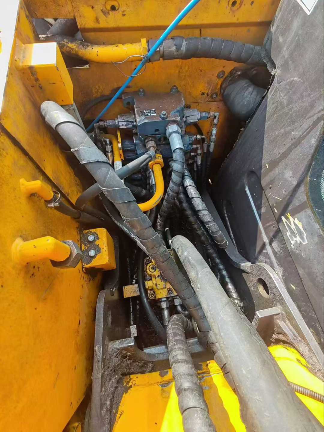 Used Sany SY65C-9 Excavator 2016 Model / 4