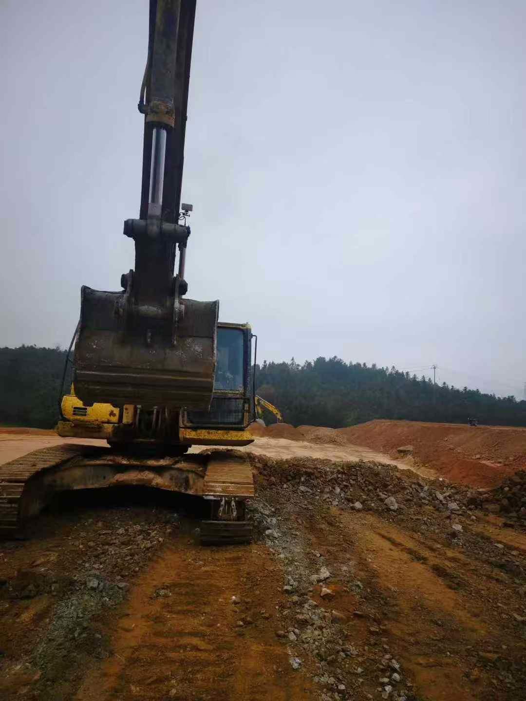 Used Komatsu PC240-11M0 Excavator 2010 Model / 9