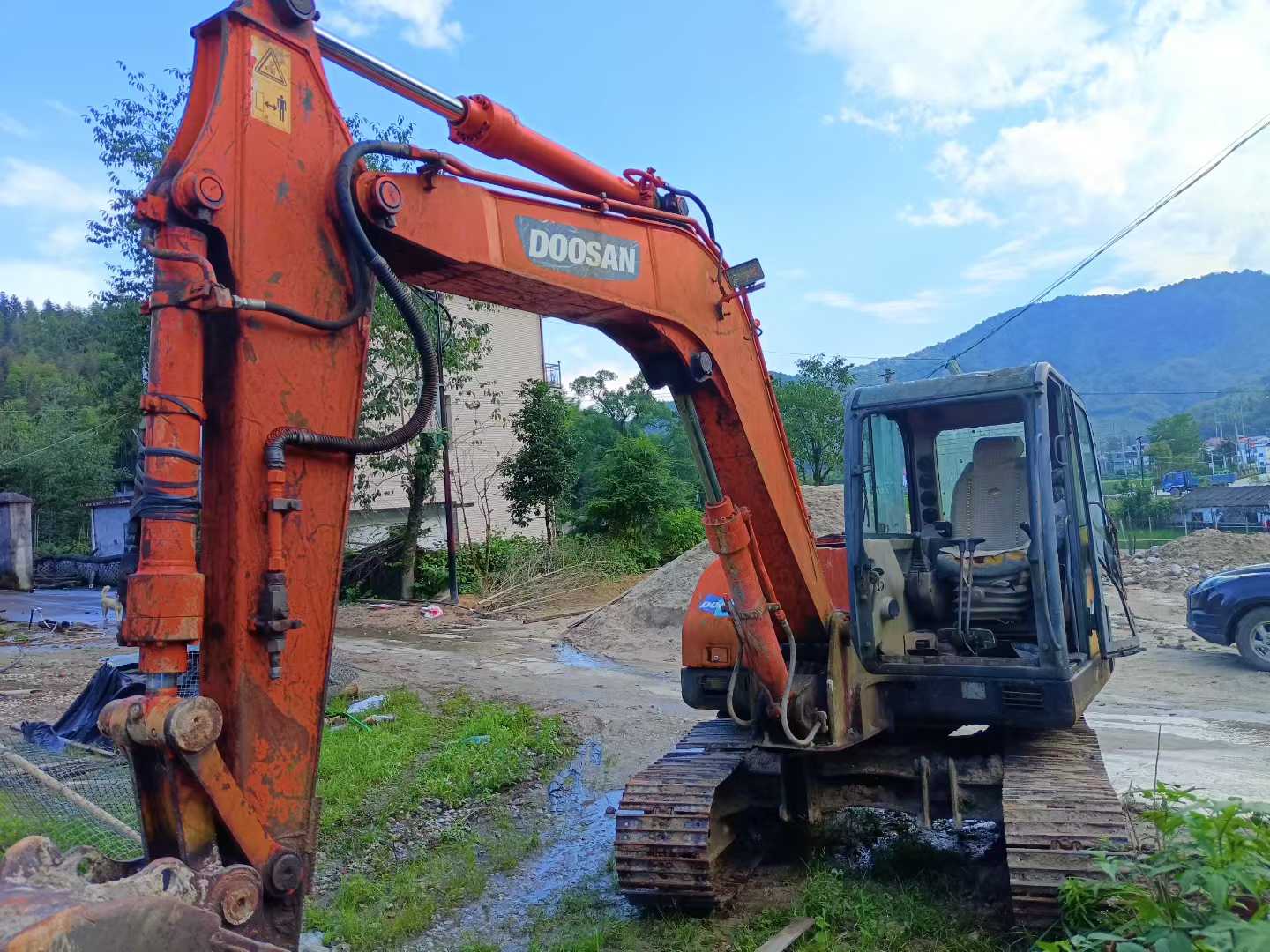 Used Doosan DX80 Excavator 2016 Model / 6