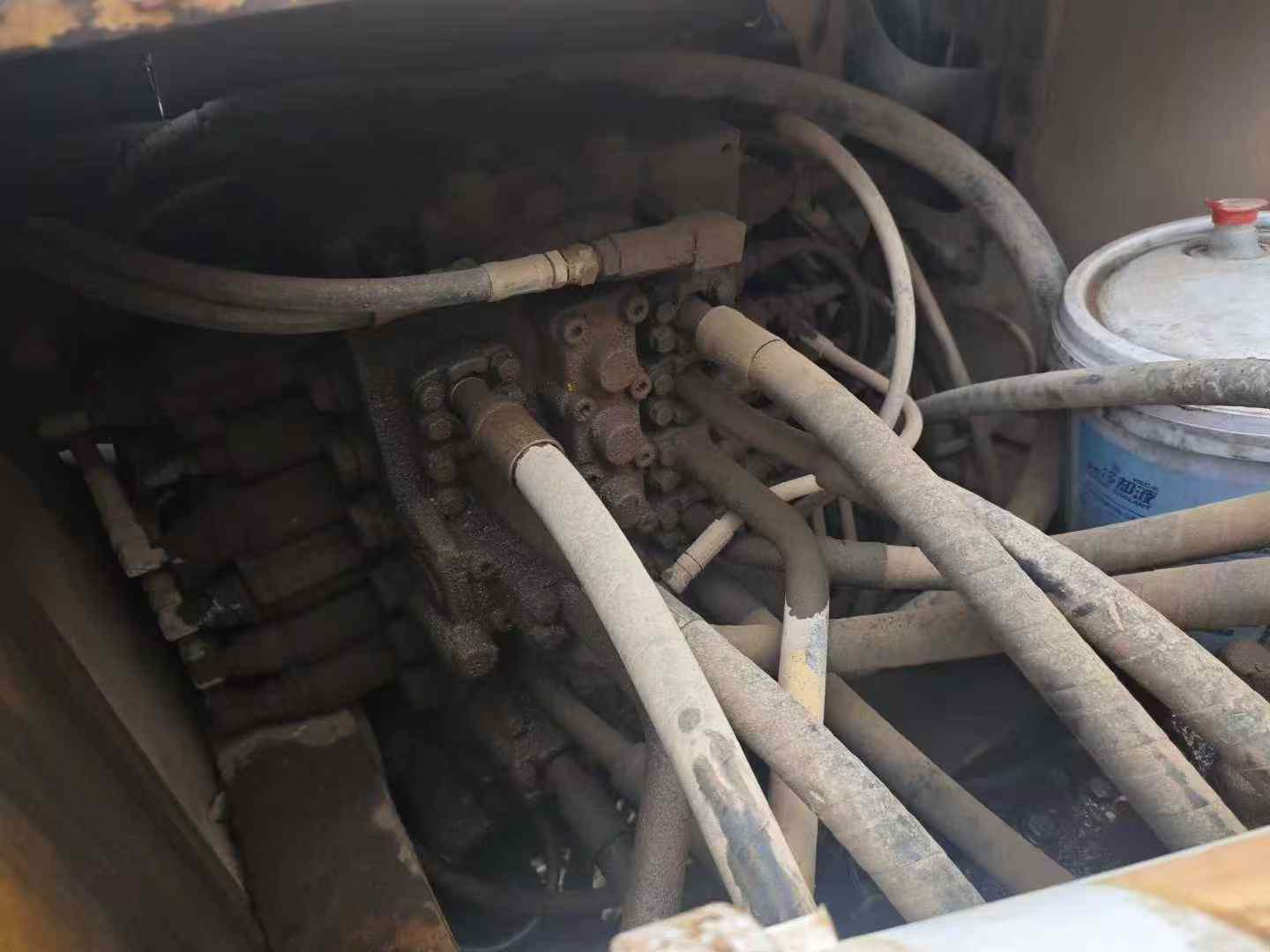 Used Komatsu PC240-11M0 Excavator 2010 Model / 6