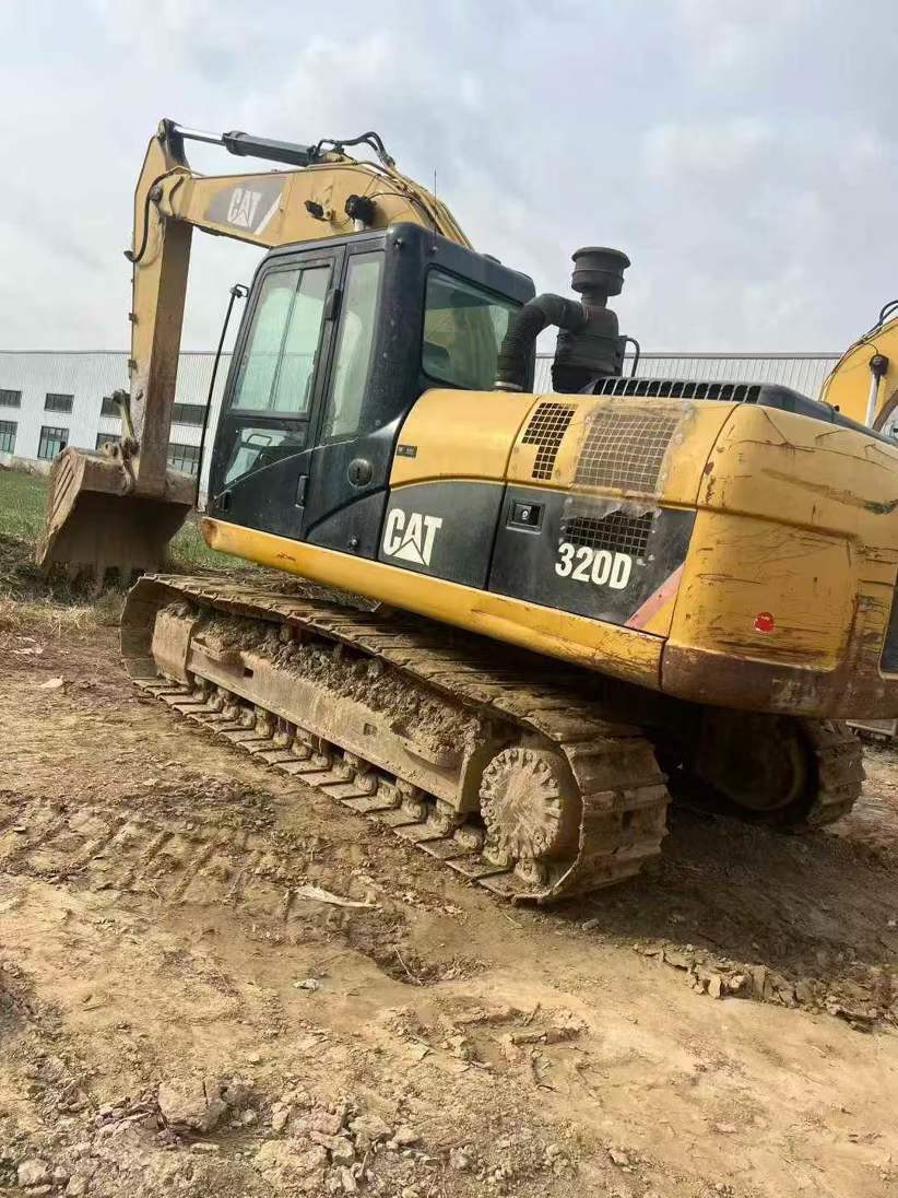 Used Caterpillar 320D Excavator 2011 Model / 2