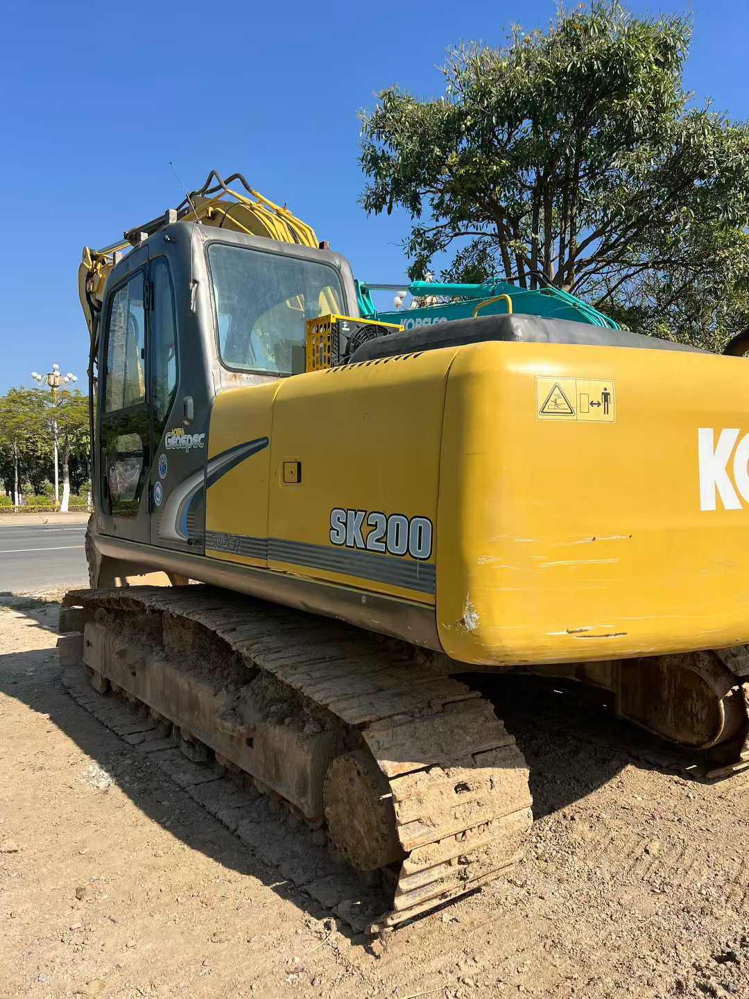 Used Kobelco SK200-10 Excavator 2016 Model / 9