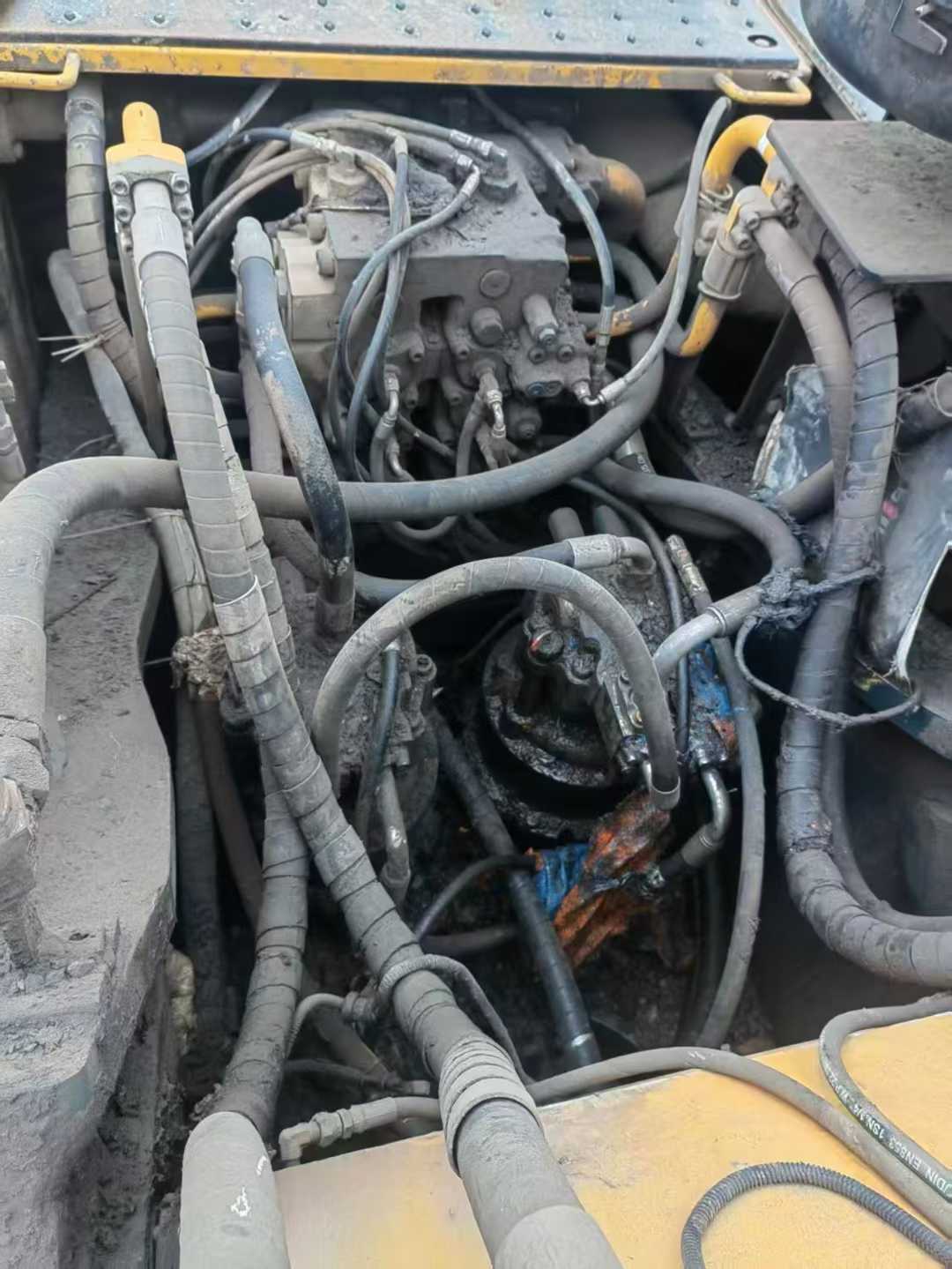 Used Hyundai R485LVS Excavator 2018 Model / 2