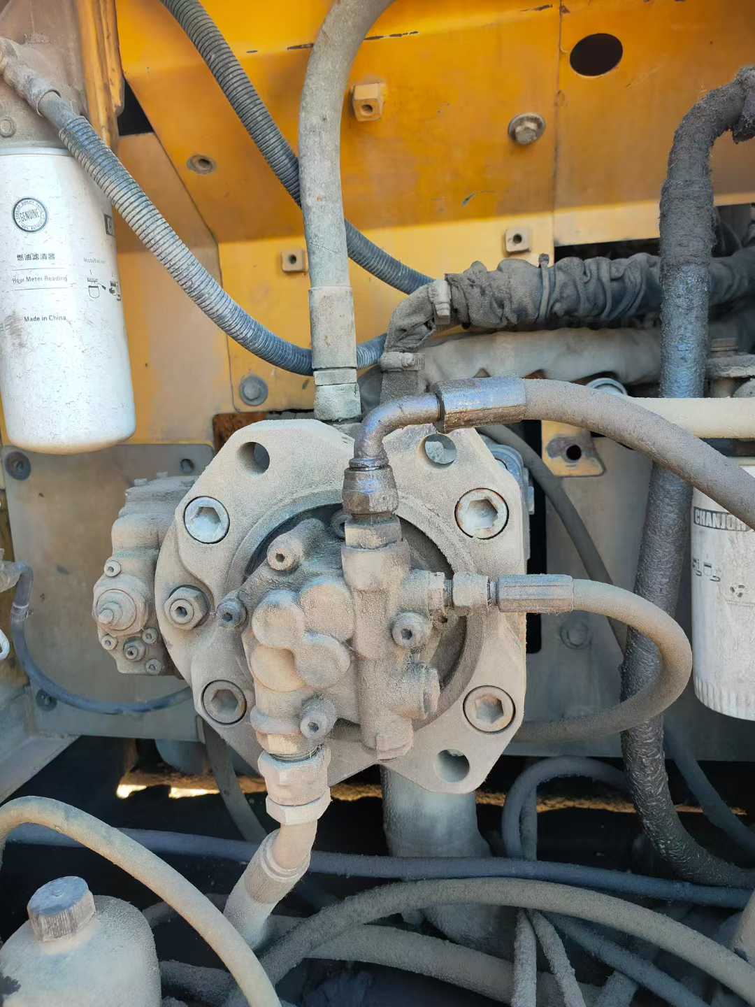 Used Volvo EW210C Excavator 2016 Model / 4