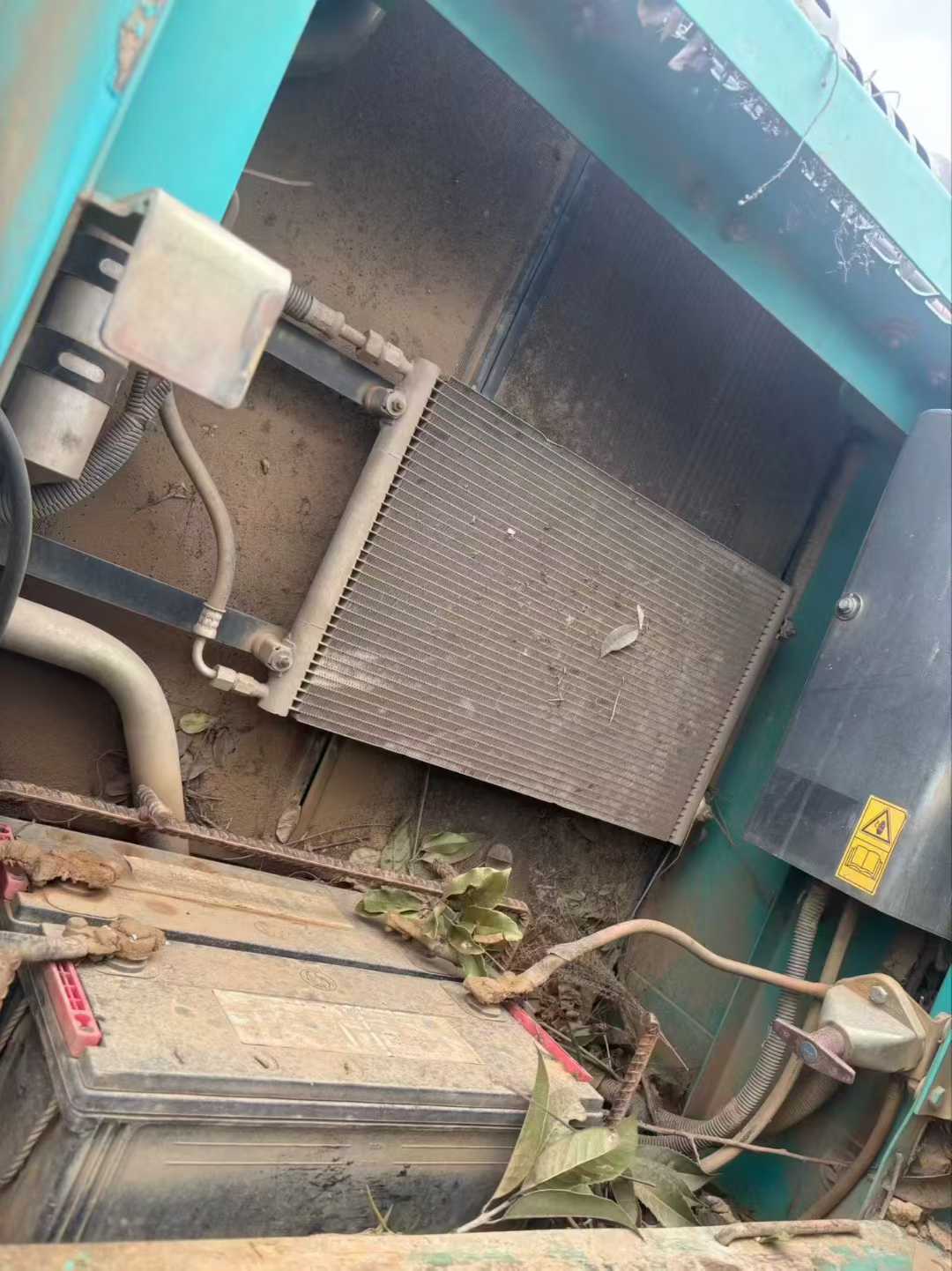 Used Kobelco SK210 Excavator 2011 Model / 7