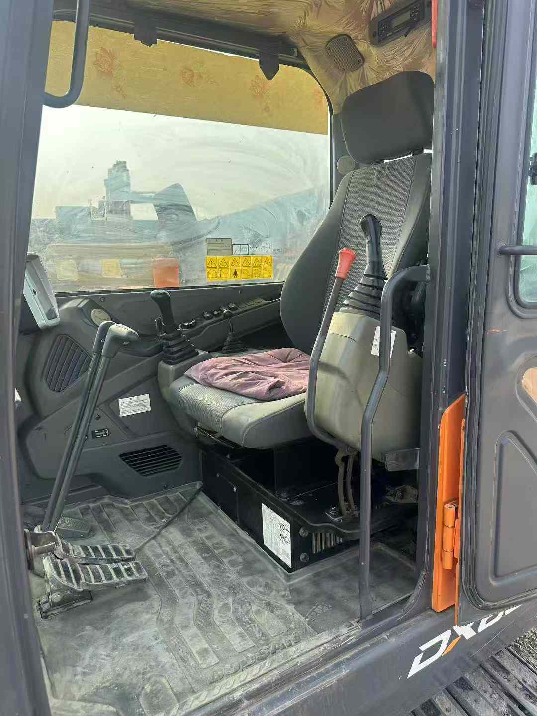 Used Doosan DH55 Excavator 2020 Model / 8