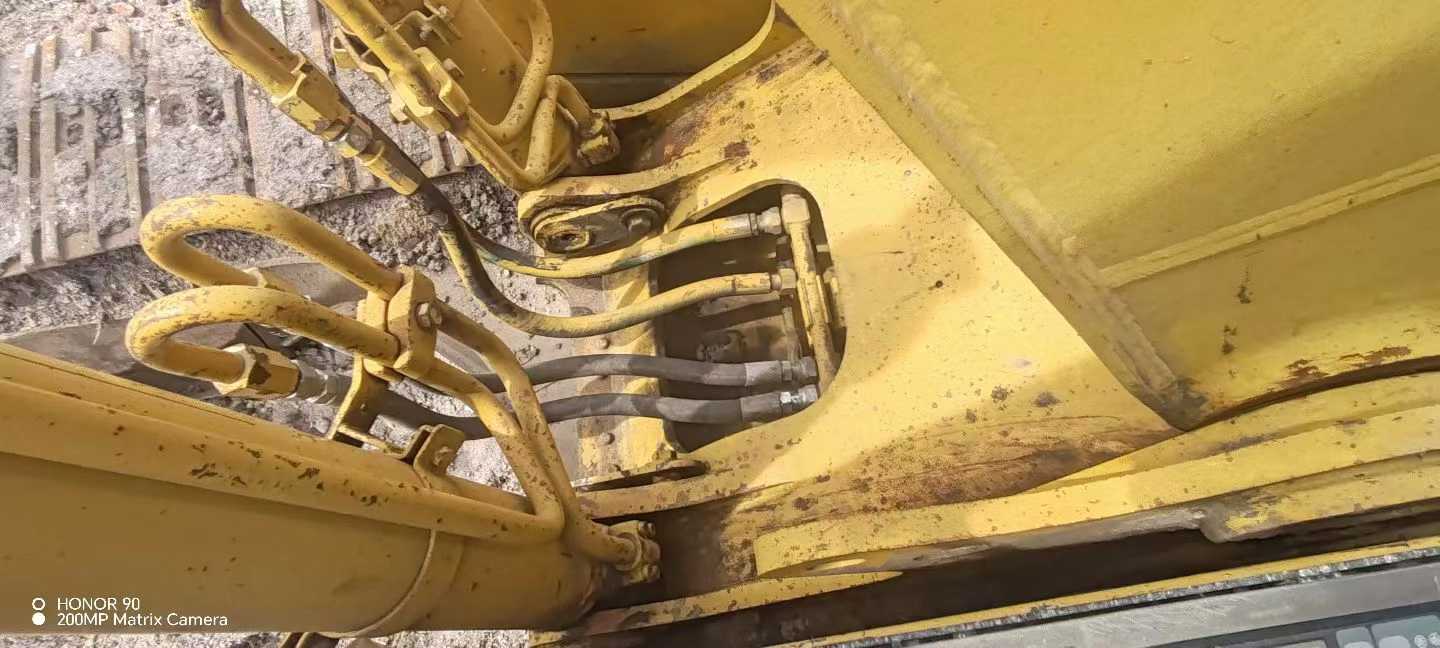 Used Caterpillar 320C Excavator 2016 Model / 5