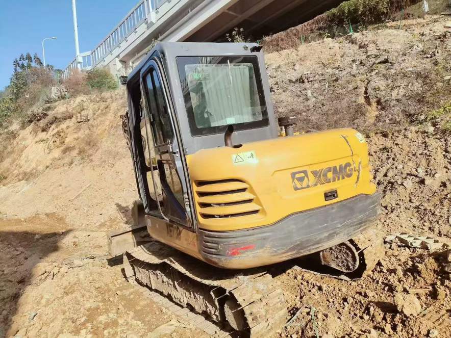 Used XCMG XE60 Excavator 2022 Model / 6