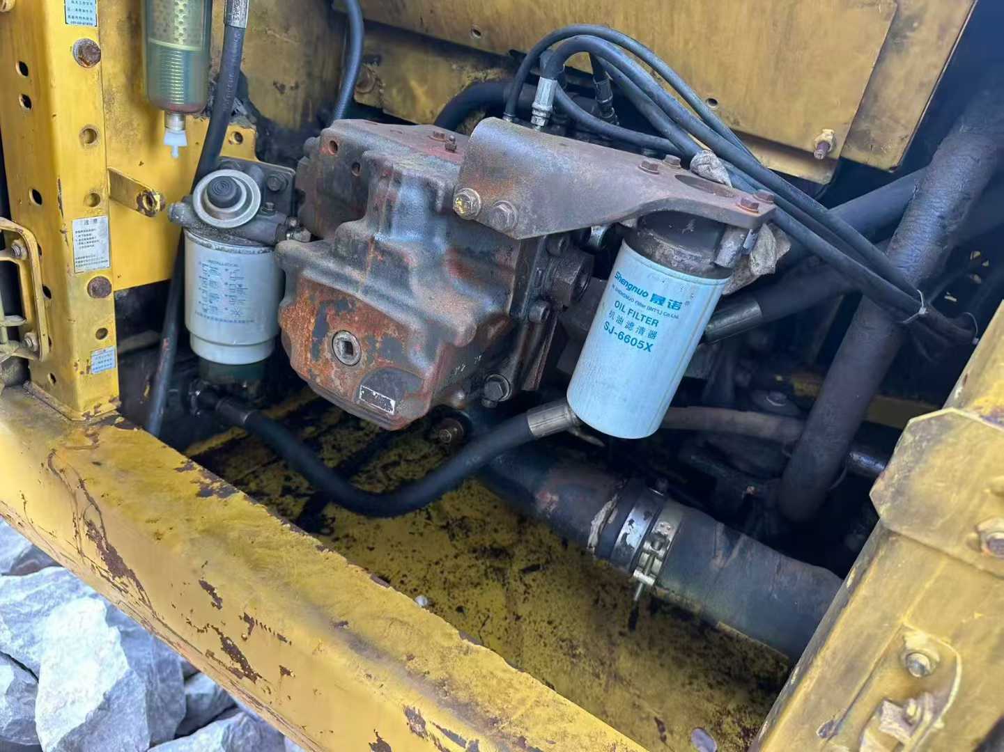 Used Komatsu PC220-8 Excavator 2016 Model / 3