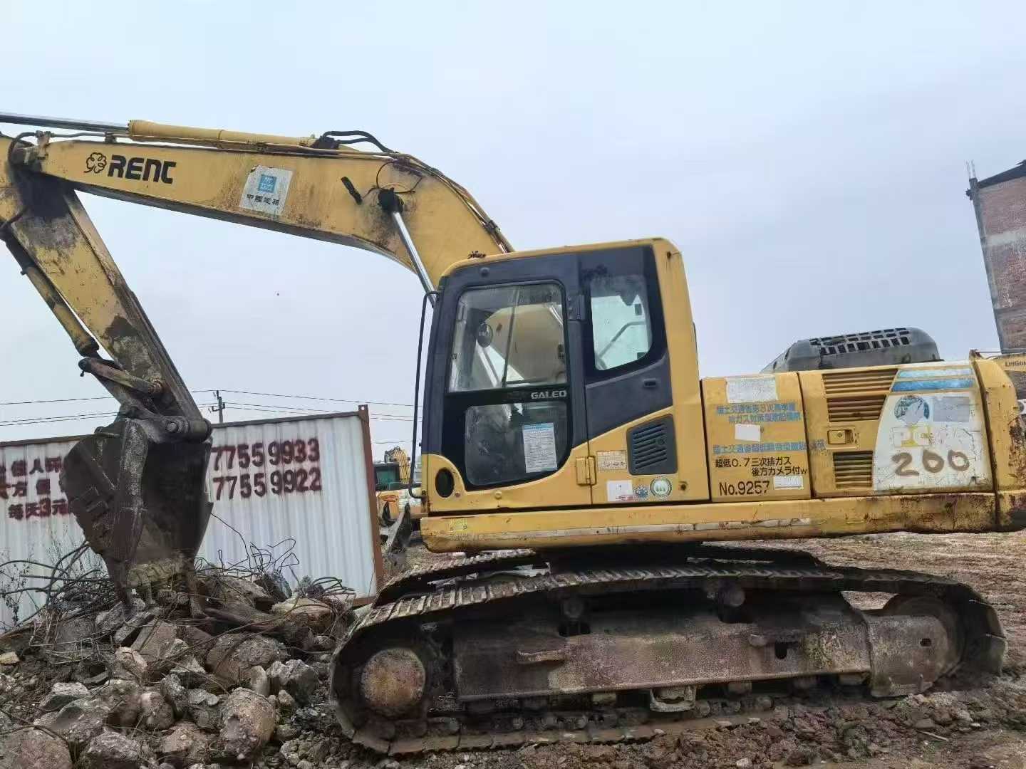 Used Komatsu PC200-8N1 Excavator 2016 Model / 2