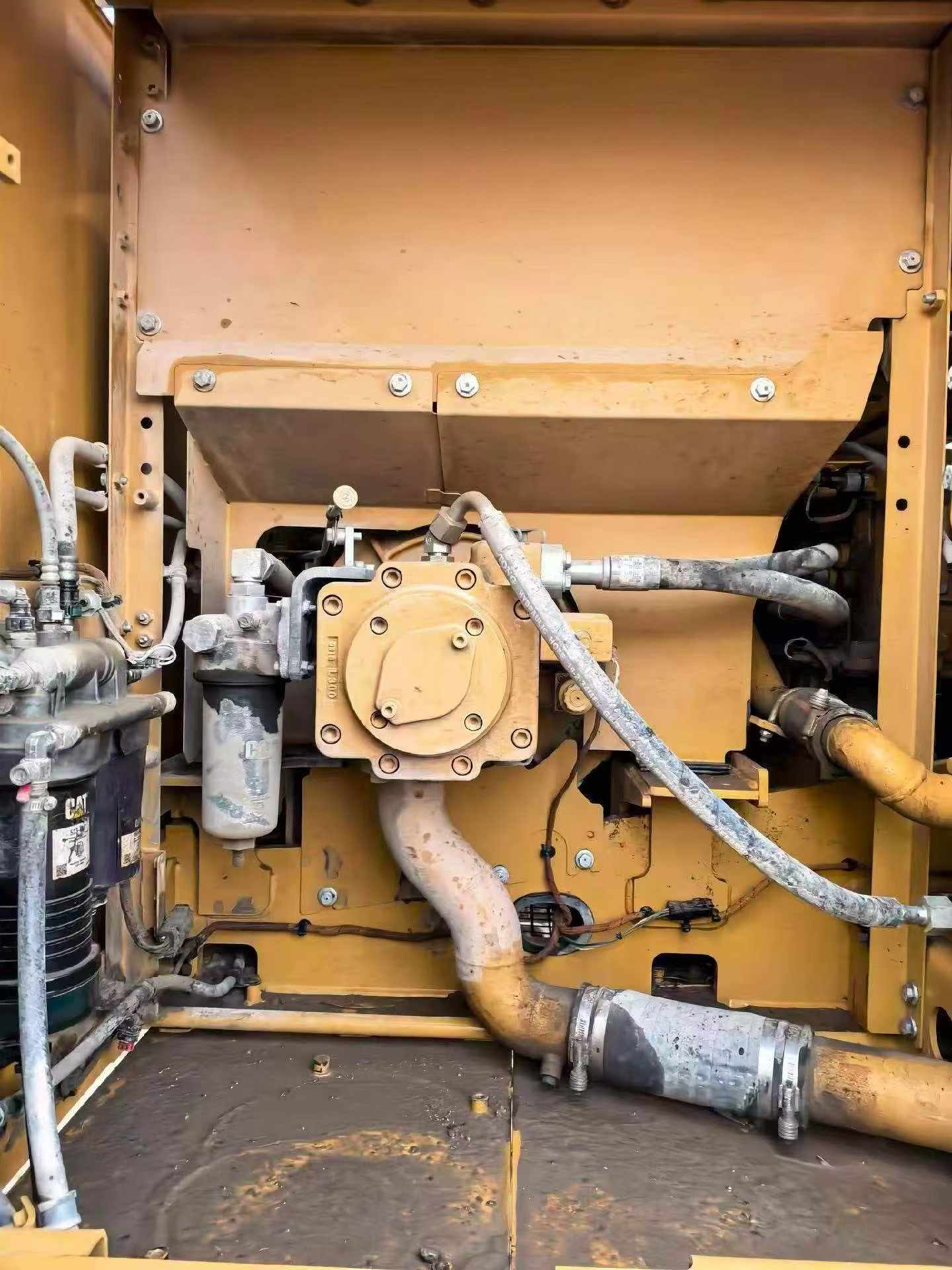 Used Caterpillar CT20 Excavator 2020 Model / 7