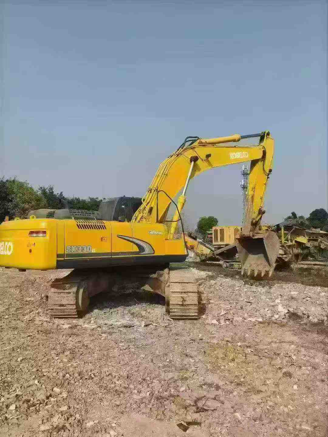 Used Kobelco SK330 Excavator 2016 Model / 9