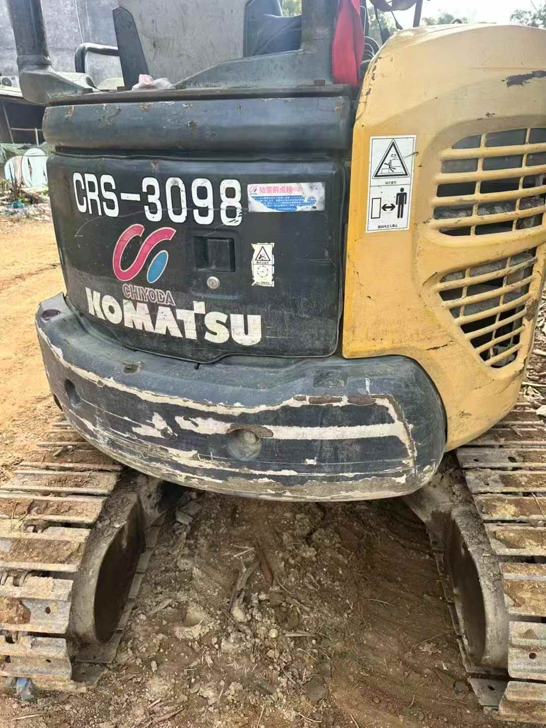 Used Komatsu PC650 Excavator 2016 Model / 6