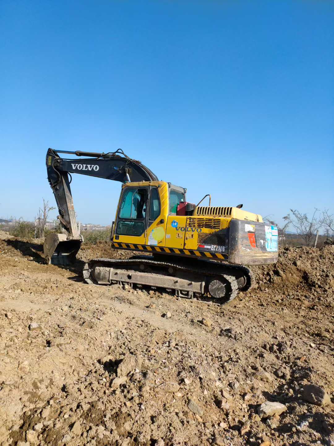 Used Volvo EW210C Excavator 2016 Model / 2