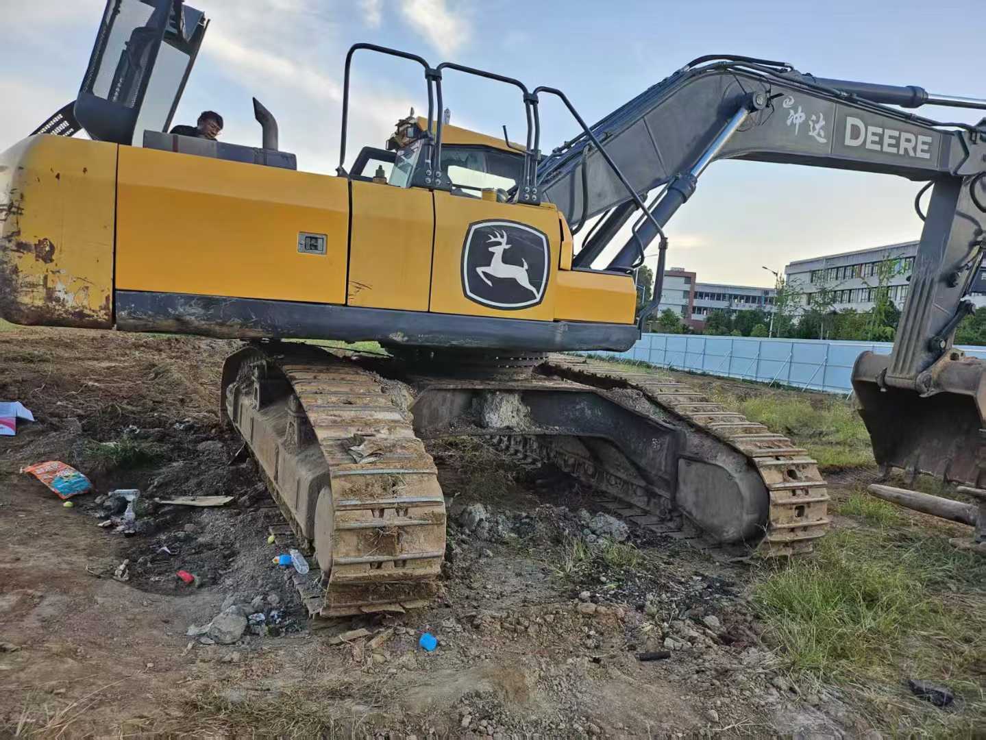 Used JohnDeere E400LC Excavator 2018 Model / 2
